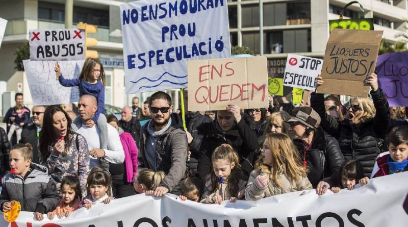 Casi 150 familias vs. Goldman Sachs o cómo la unión gana el primer ‘round’ al titán financiero de Wall Street
