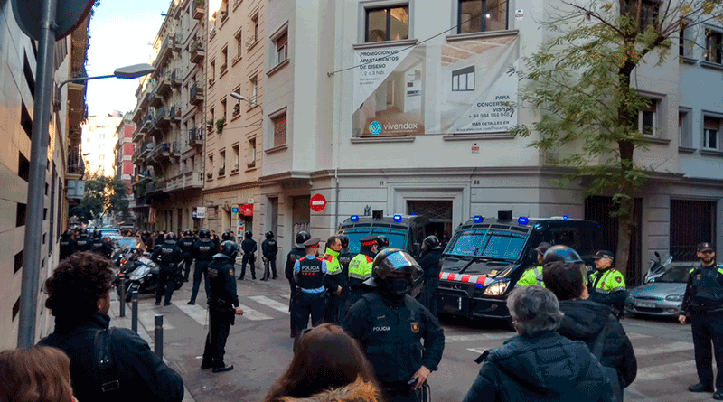 Contra los desahucios extrajudiciales. Solidaridad con las que luchan