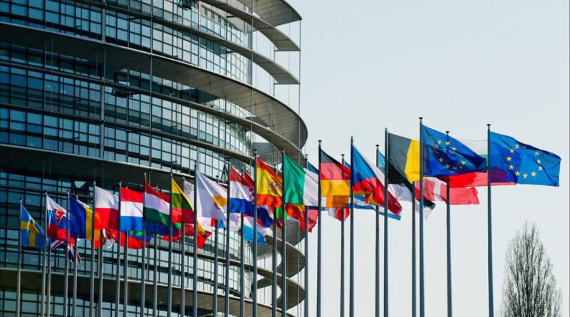 Miembros del Parlamento Europeo piden a Ábalos que mantenga la regulación de los precios del alquiler en la Ley de Vivienda
