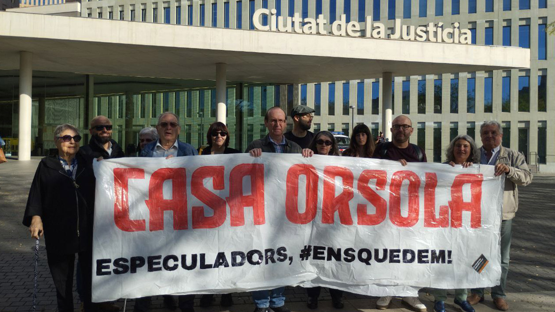Suspendido provisionalmente el primer desahucio de Casa Orsola
