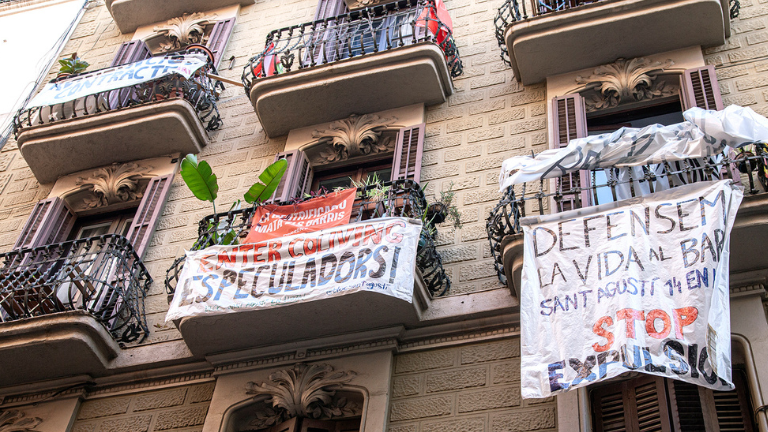 Mayoría social en Cataluña a favor de blindar la regulación de los alquileres de temporada y habitaciones en el Congreso